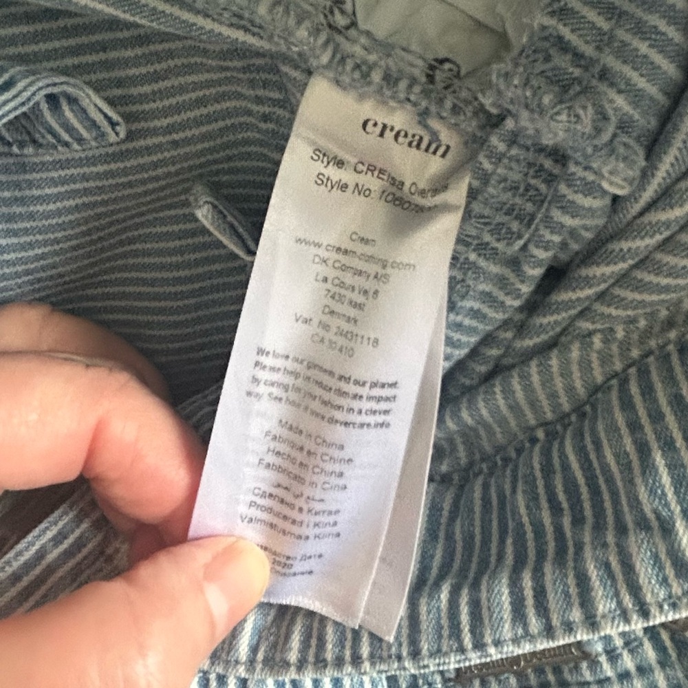 Cream Women’s Faded Blue Denim Pinstripe Overalls with Ruffled Straps  Size XS - Picture 11 of 16